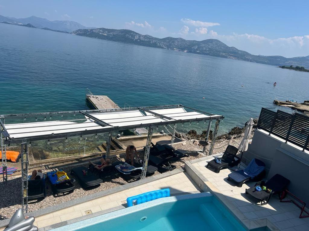 Apartments Poseidon 斯瑞瑟尔 外观 照片