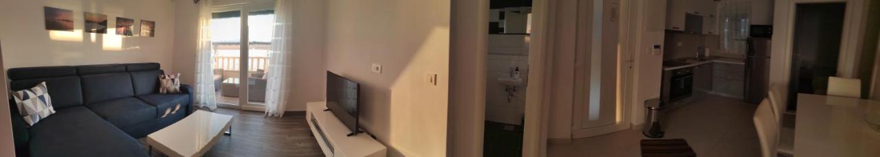 Apartments Poseidon 斯瑞瑟尔 外观 照片