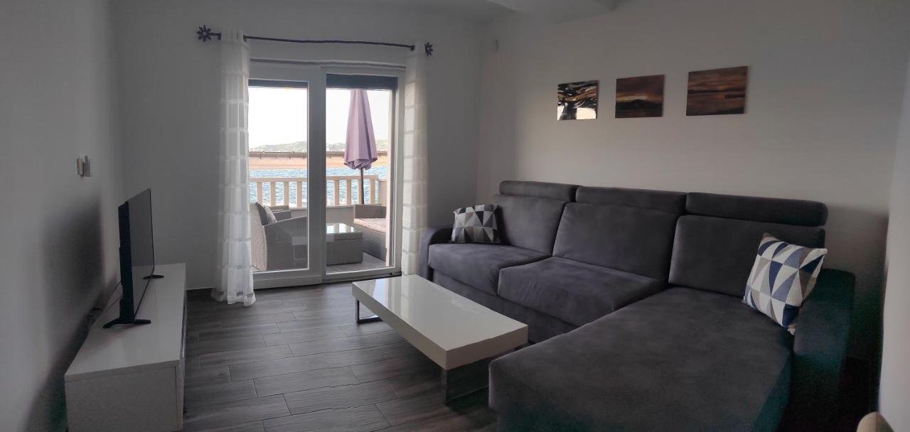 Apartments Poseidon 斯瑞瑟尔 外观 照片